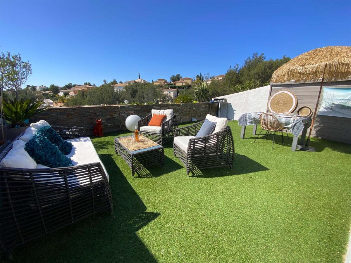 VUEMER Bandol - Appartement avec GRANDE TERRASSE de 45m2 VUE MER - PISCINE - PARKING Extérieur photo
