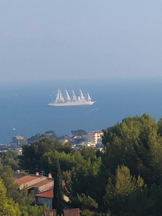VUEMER Bandol - Appartement avec GRANDE TERRASSE de 45m2 VUE MER - PISCINE - PARKING Extérieur photo