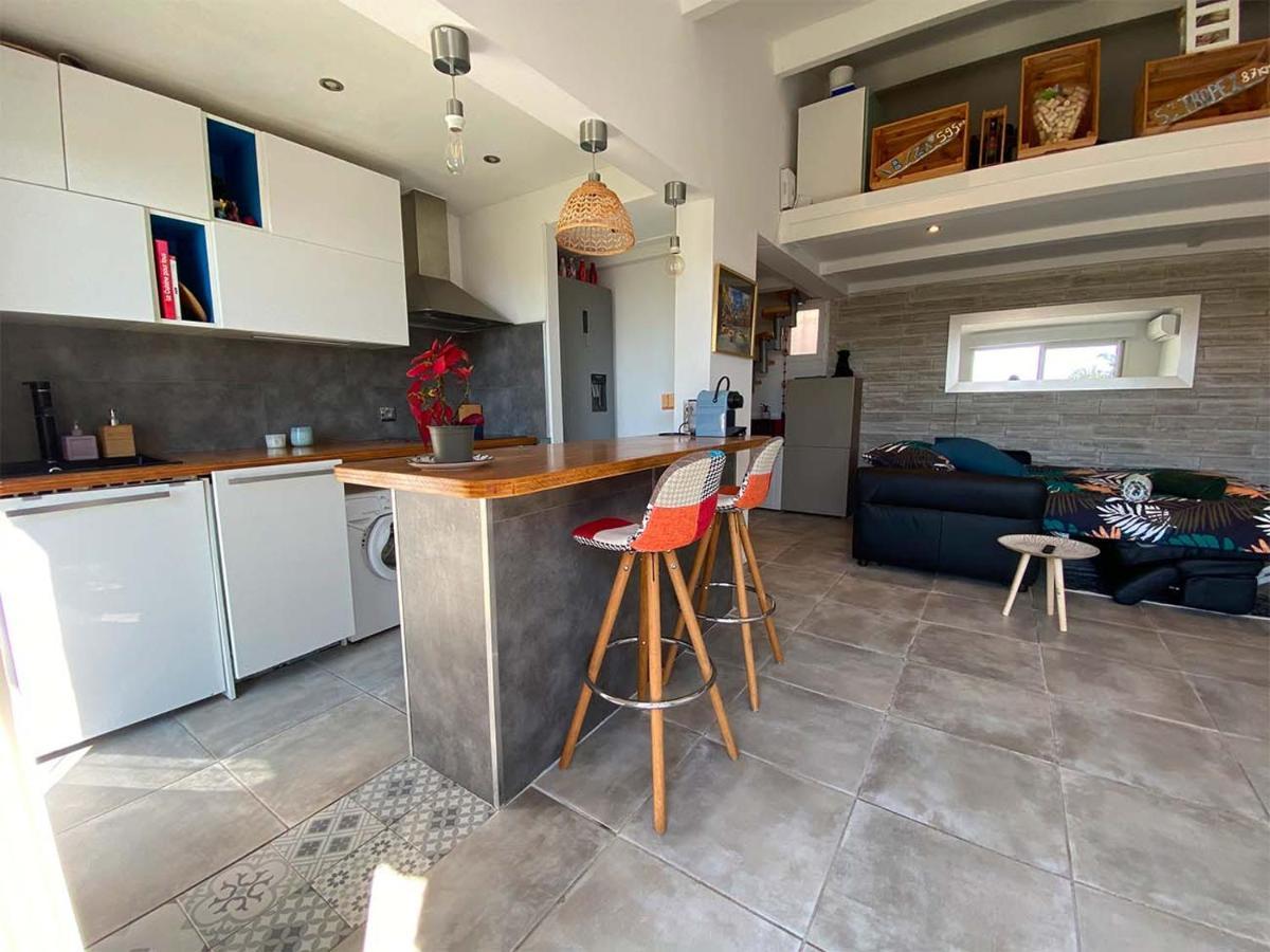 VUEMER Bandol - Appartement avec GRANDE TERRASSE de 45m2 VUE MER - PISCINE - PARKING Extérieur photo